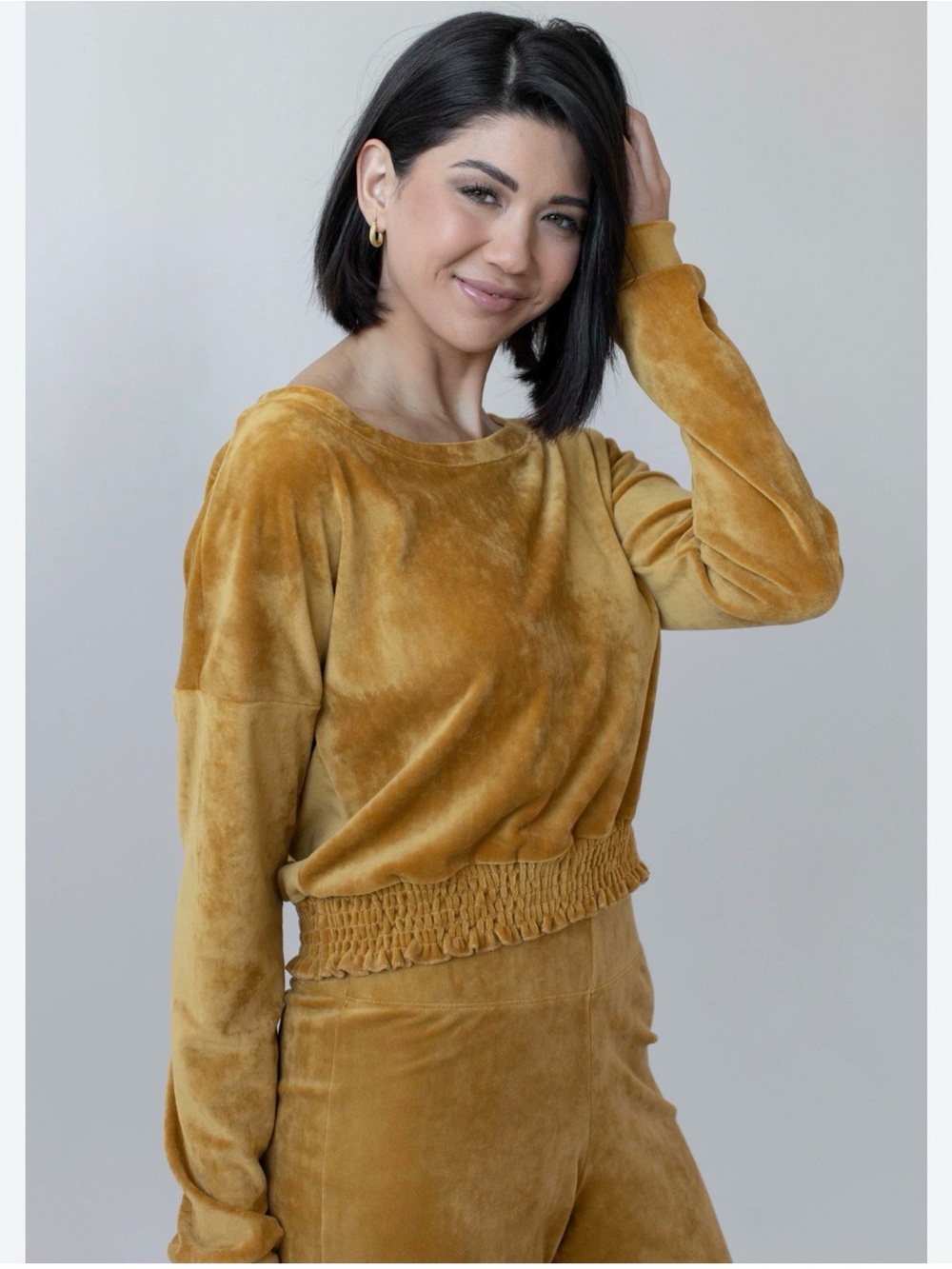 •MICHAEL KORS•NWT MARIGOLD VELOUR SMOCKED WAIST LONG SLEEVE CREWNECK TOP MEDIUM